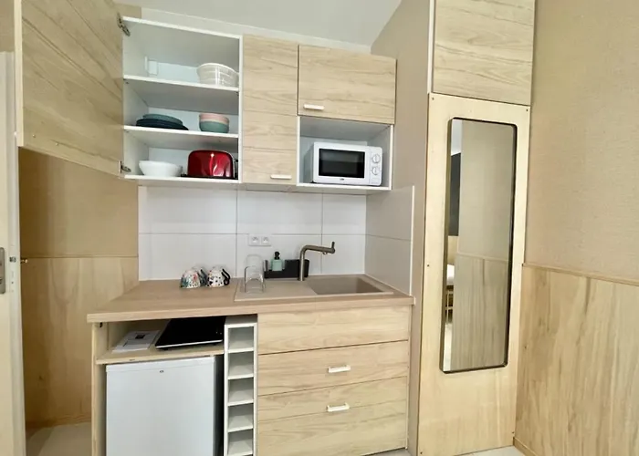 Tang Home Apartment